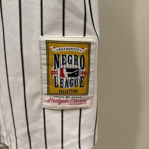 PITTSBURGH Headgear Classics Nostalgia Co. Button Down Pinstripe Jersey sz L NWT - Picture 11 of 12